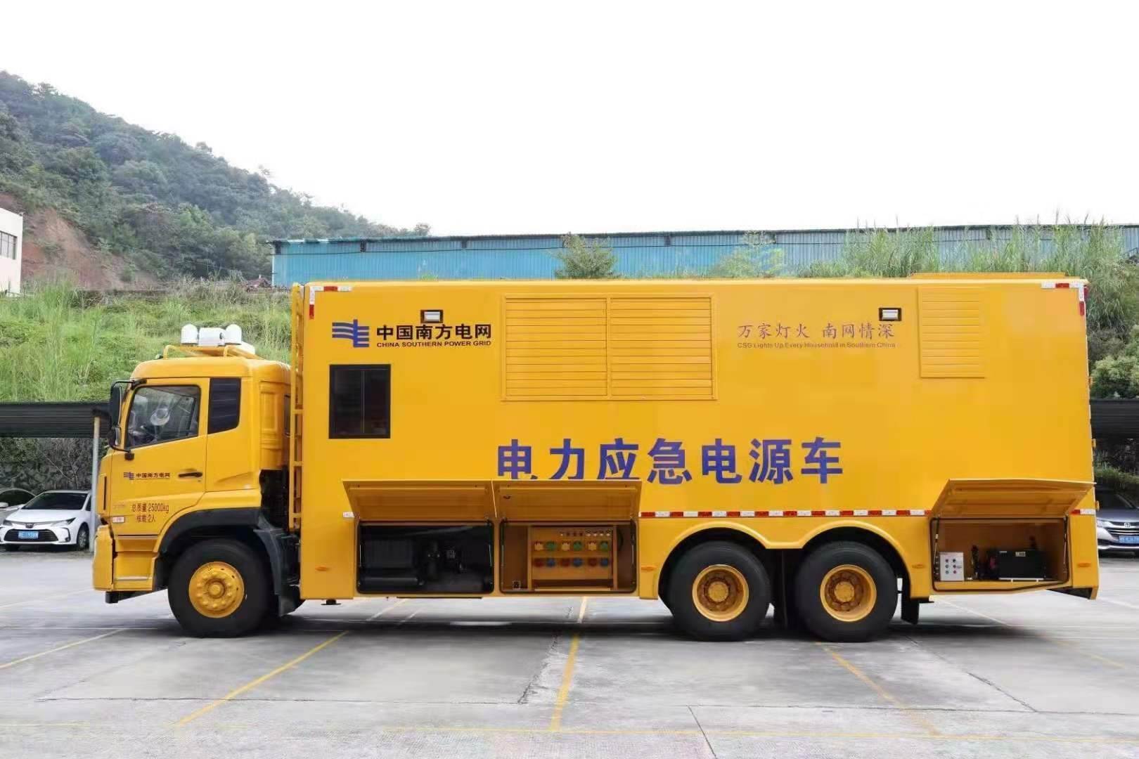 巩留安康大型柴油发电机发电车UPS电源出租租赁